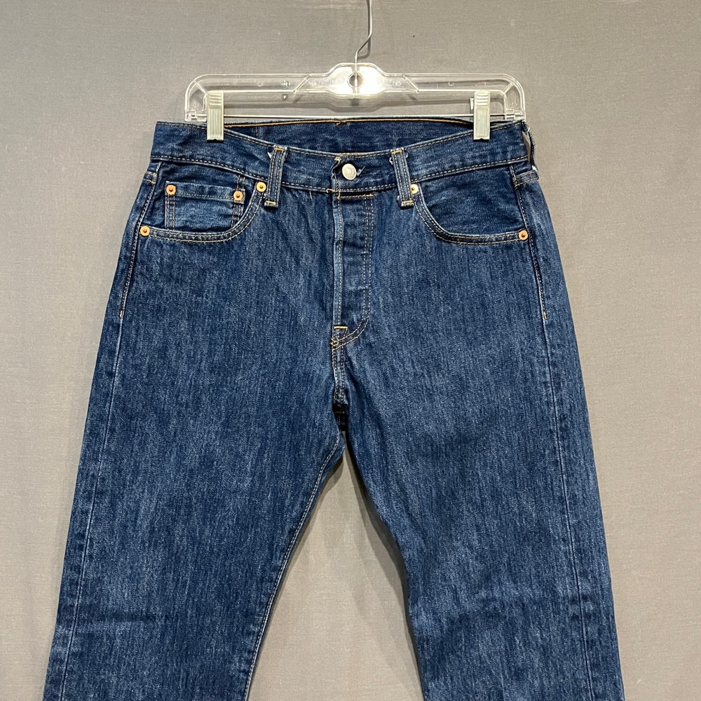 Levi's 501 Original Fit Jeans Men 30x32 Dark Wash Blue Button Fly Denim - Picture 9 of 11